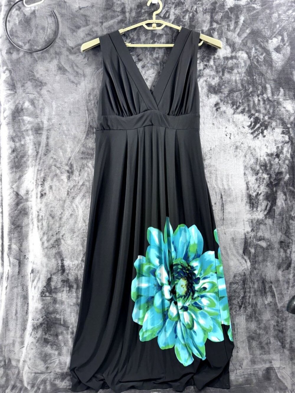 Bisou Bisou 20W Black Maxi Dress Blue Floral Sleeveless Empire Waist Stretch